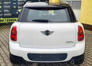Mini Countryman 8