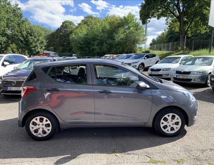 Hyundai i10 4