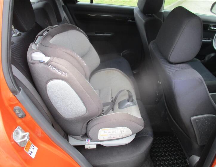 Suzuki Swift 15