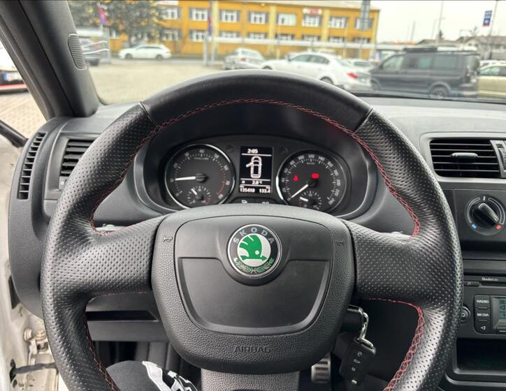Škoda Fabia 12