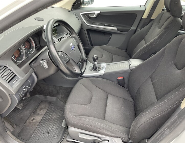 Volvo XC60 14