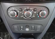Dacia Sandero 38