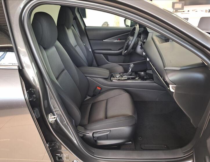 Mazda CX-30 7