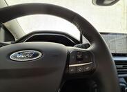 Ford Focus 14