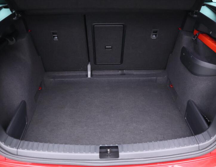 Škoda Karoq 10