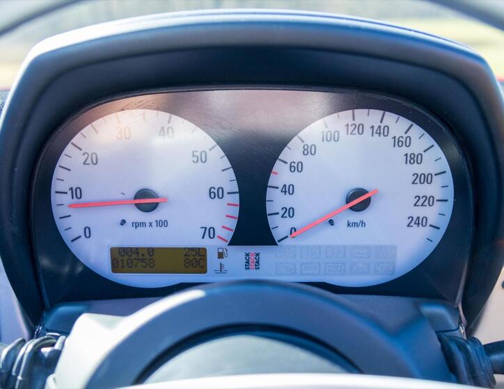 Opel Speedster 15