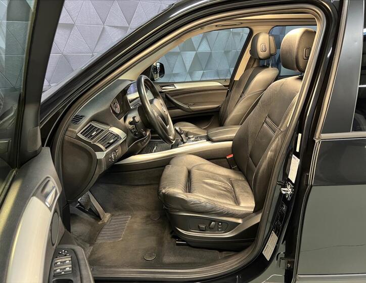 BMW X5 11