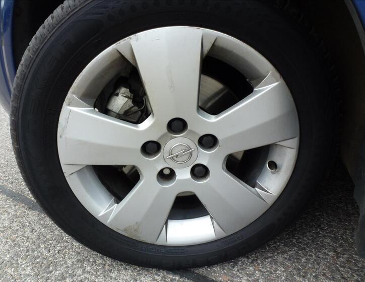 Opel Vectra 37