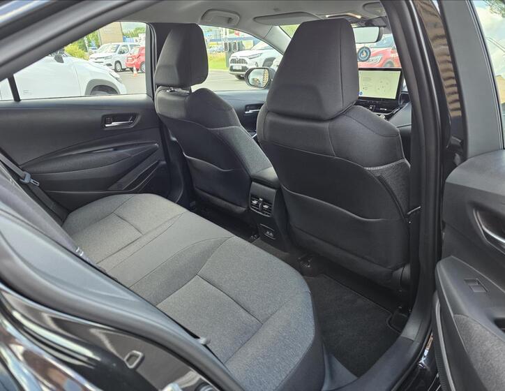 Toyota Corolla 12