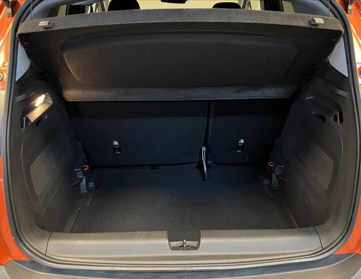 Opel Crossland 10