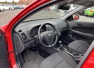 Hyundai i30 19