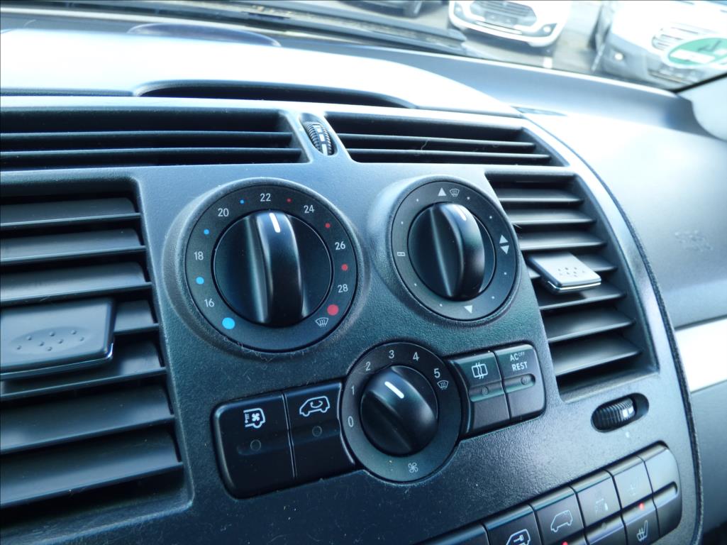 Mercedes-Benz Viano