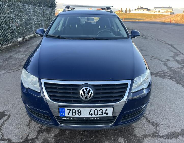 Volkswagen Passat 2