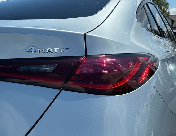 Mercedes-Benz GLC 11