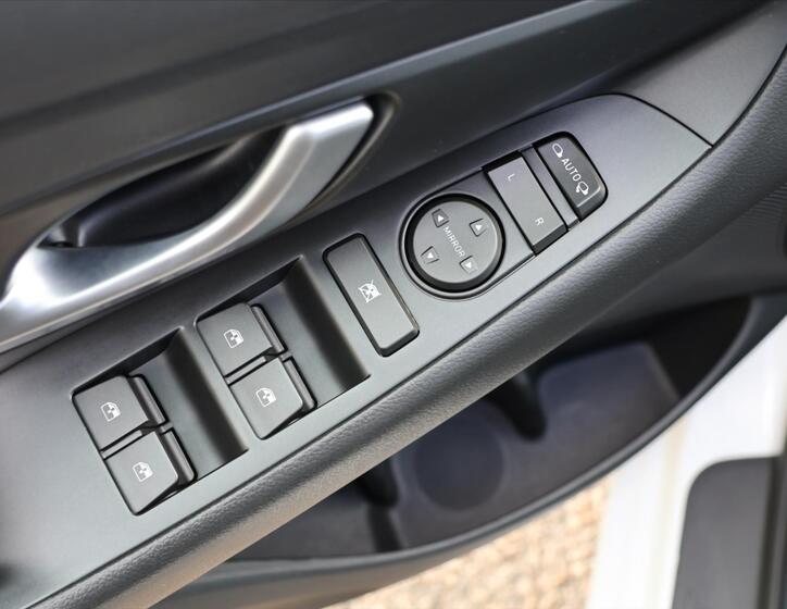 Hyundai i30 15