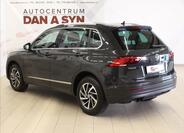 Volkswagen Tiguan 6