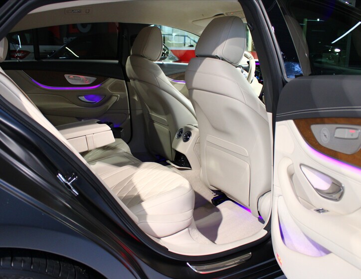 Mercedes-Benz AMG GT 33