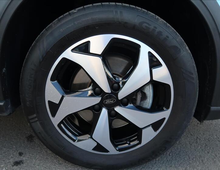 Ford Tourneo Connect 22