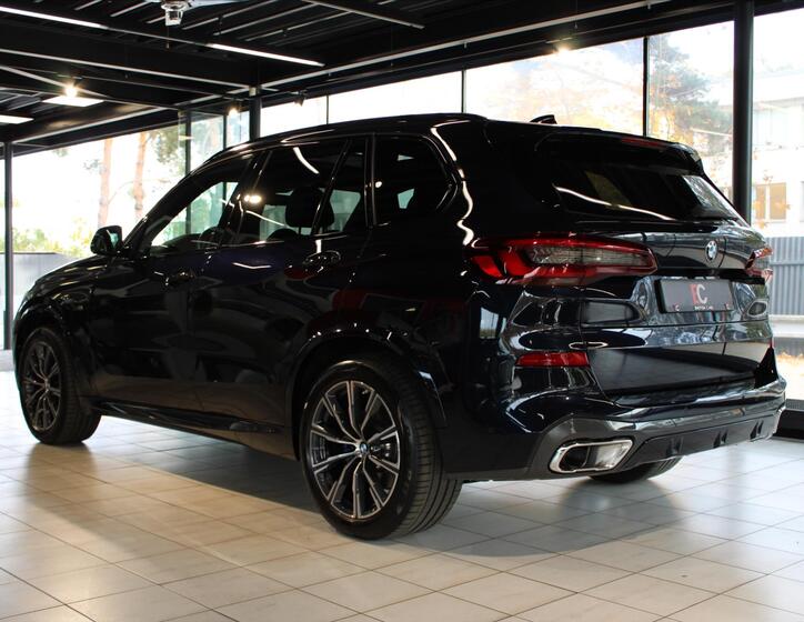 BMW X5 4