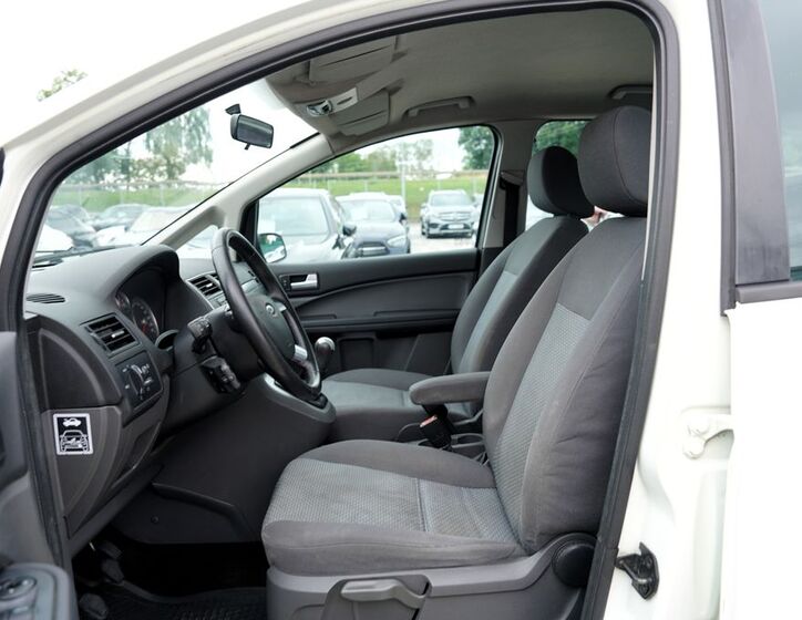 Ford C-MAX 19