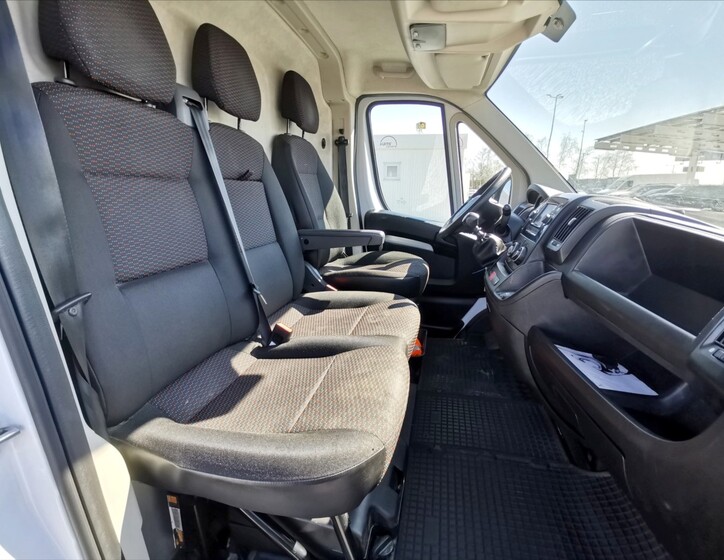 Peugeot Boxer 7