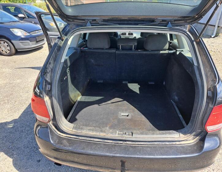 Volkswagen Golf 36