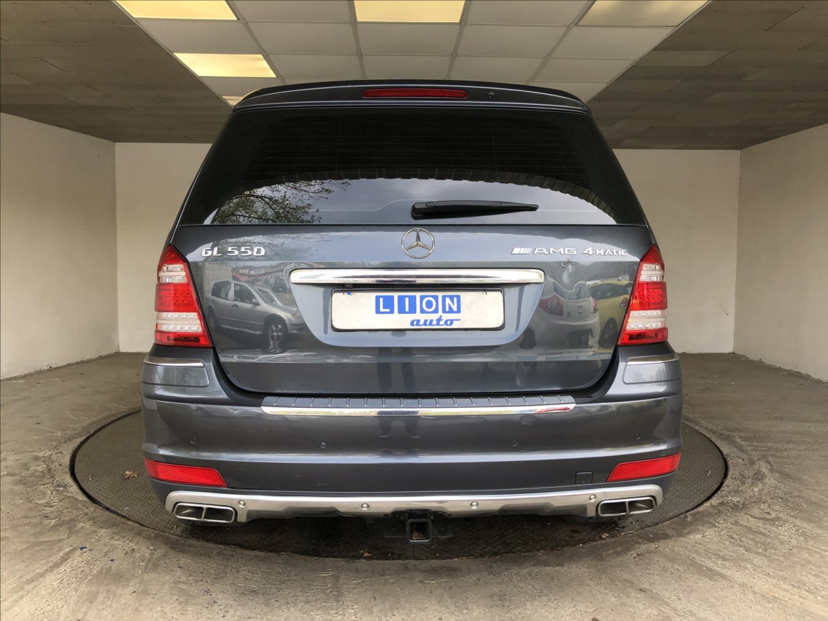Mercedes-Benz GL