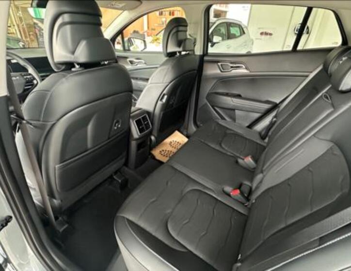 KIA Sportage NQ5 6