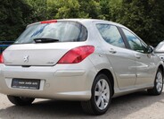 Peugeot 308 5
