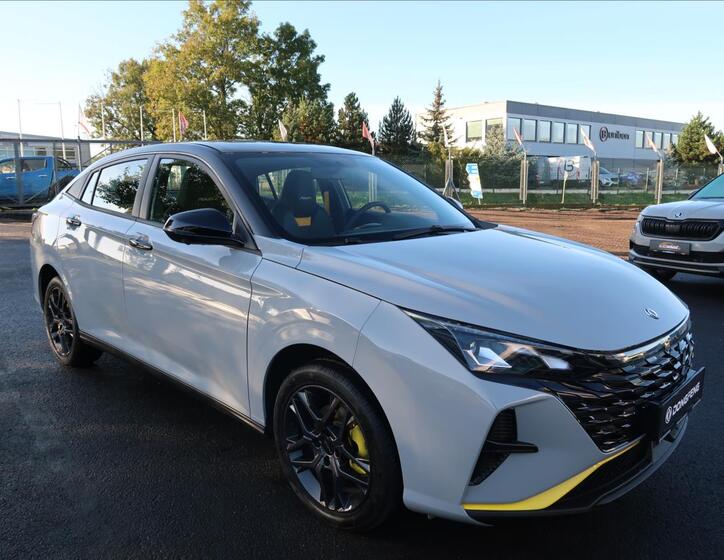 Dongfeng SHINE 2