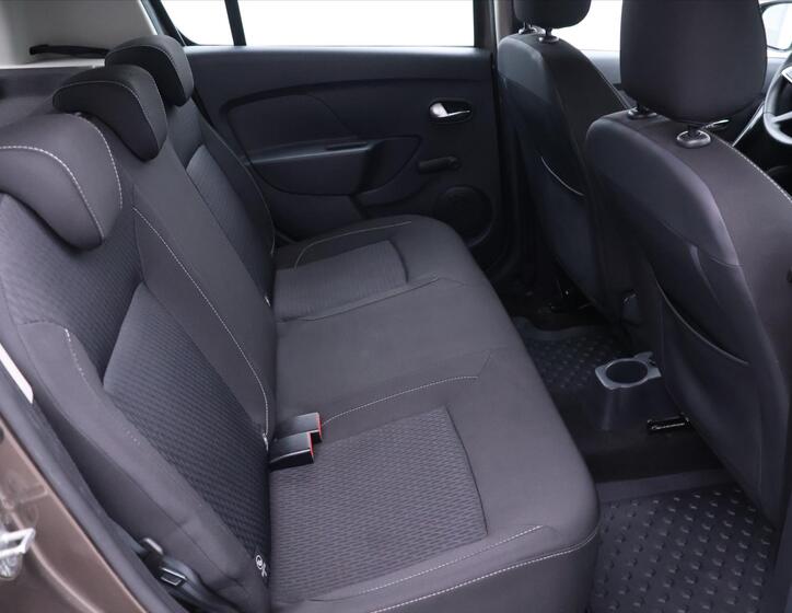 Dacia Sandero 14