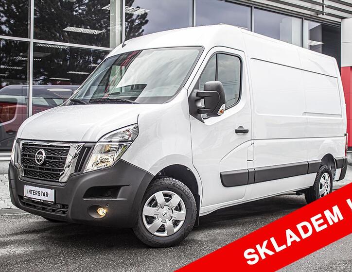 Nissan Interstar 1