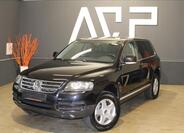 Volkswagen Touareg 1