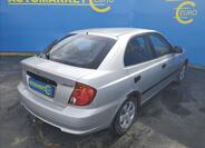 Hyundai Accent 4