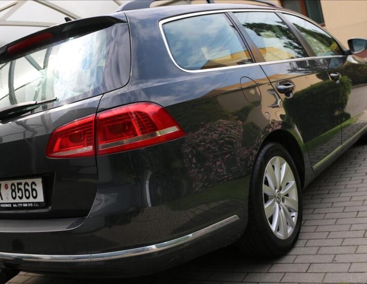 Volkswagen Passat 12