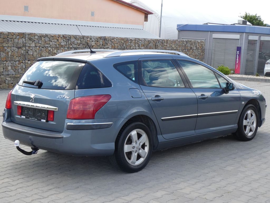 Peugeot 407