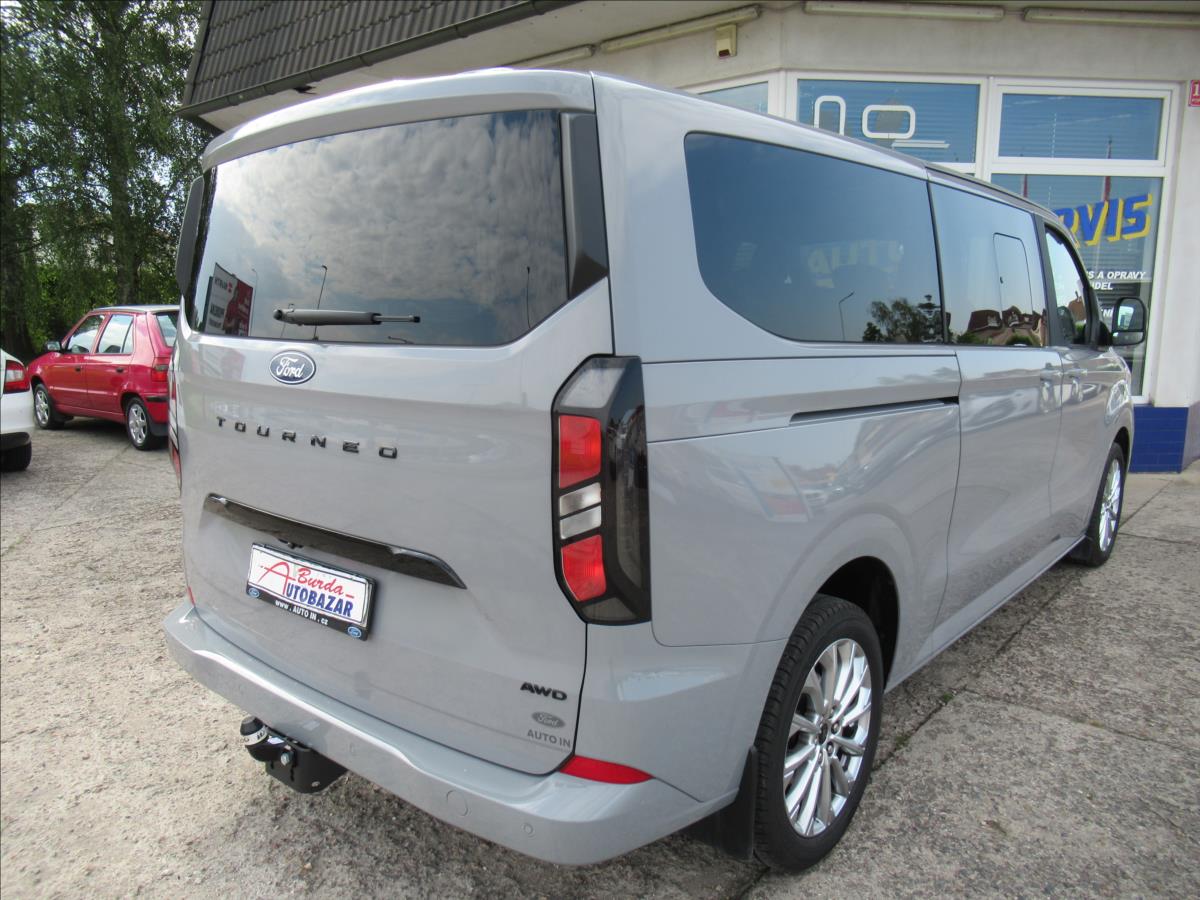 Ford Tourneo Custom