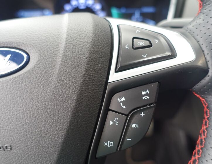 Ford Mondeo 25