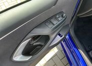 Toyota Yaris 12