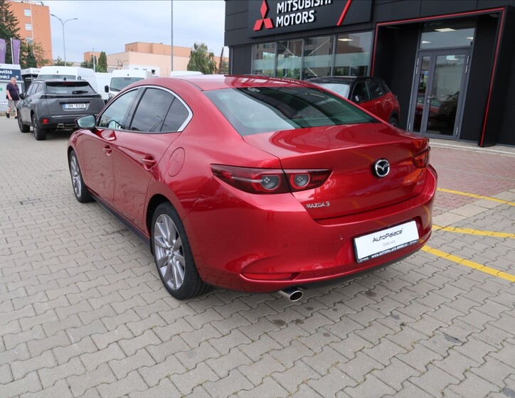 Mazda 3 6