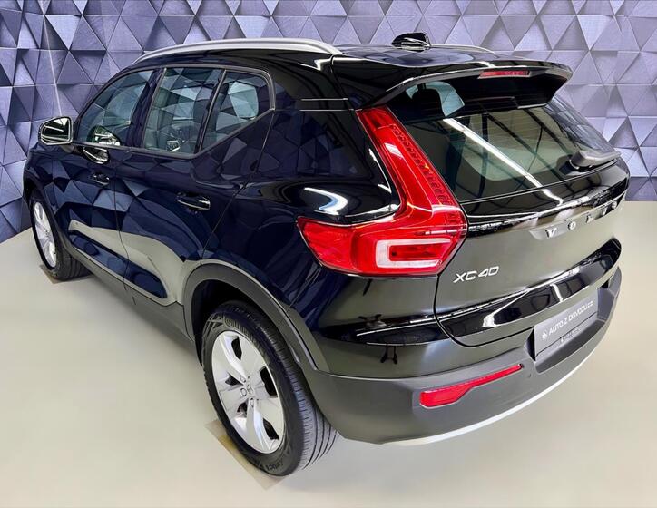 Volvo XC40 5