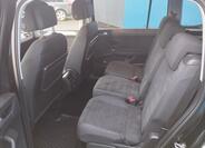 Volkswagen Touran 10