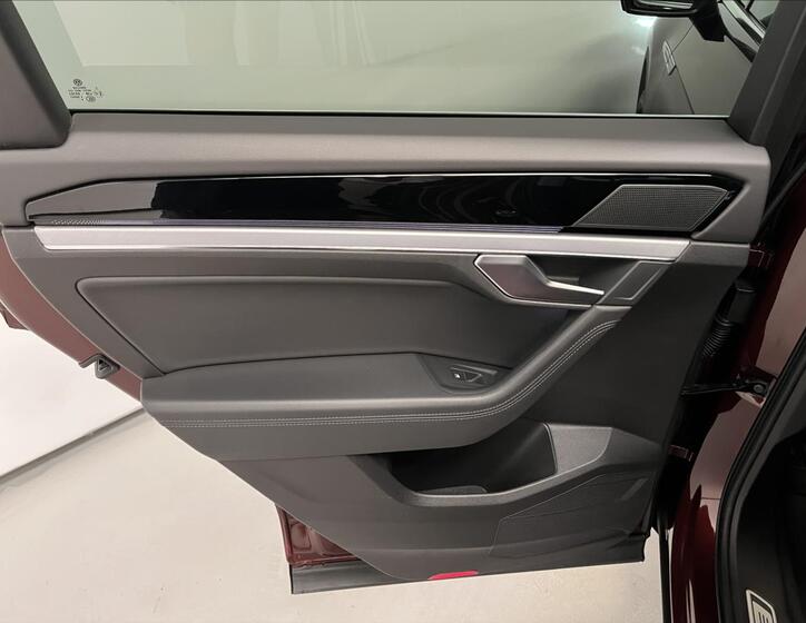 Volkswagen Touareg 28