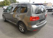 Volkswagen Touran 7