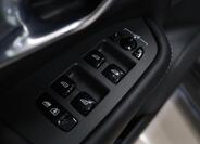 Volvo XC90 17