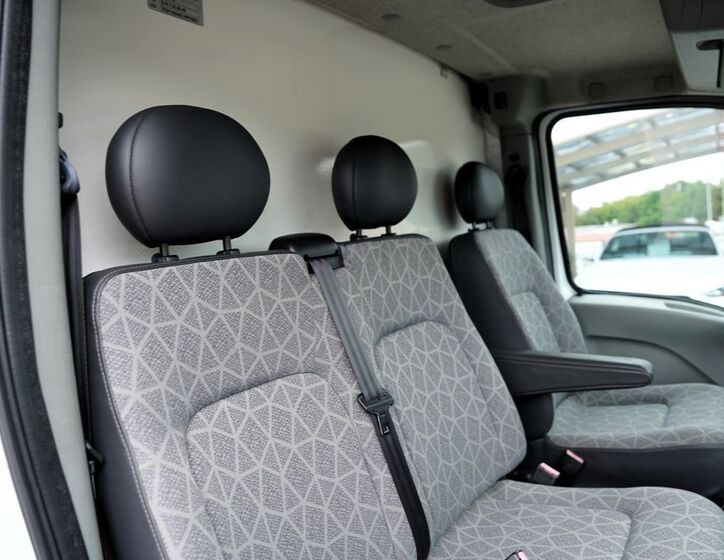 Renault Master 33