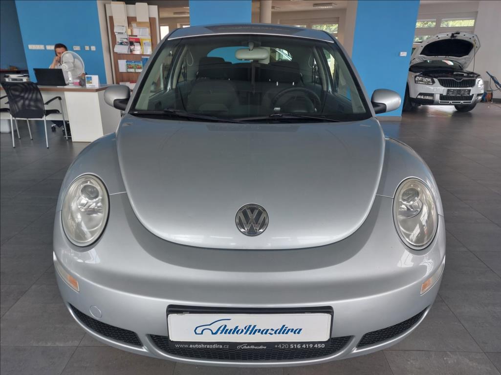 Volkswagen New Beetle