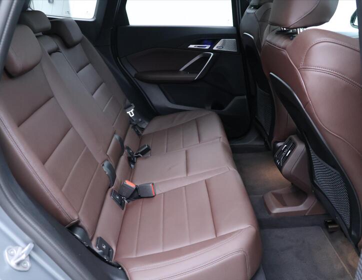BMW X1 16
