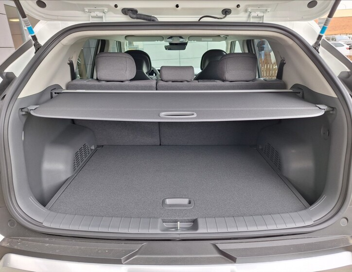 KIA EV3 16