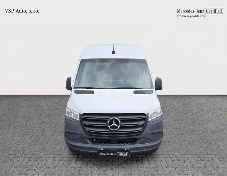 Mercedes-Benz Sprinter 7